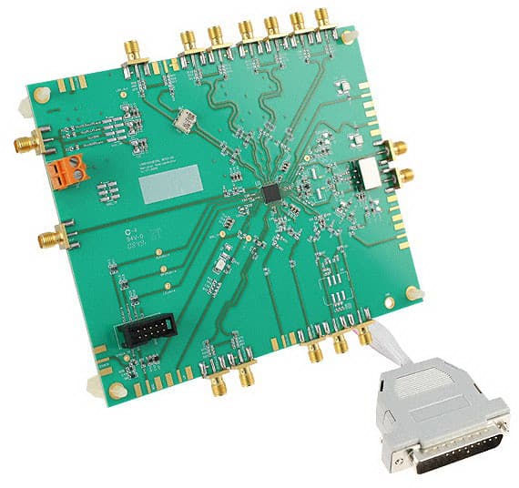 LMK04000BEVAL, Evaluation Board using LMK04000 Precision Clock Conditioner with Dual PLLs and Integrated VCO