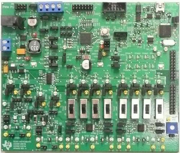 UCD90120EVM, Evaluation Kit for UCD90120 provides many sophisticated power supply system controller application capabilities