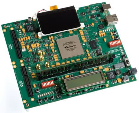 DK-DEV-4SE530NES, Stratix IV E FPGA Development Board provides a hardware platform for developing and prototyping high-performance