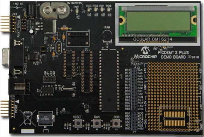 DM163022, PICDEM 2 Plus Board demonstrates the capabilities of 8-bit microcontrollers, specifically, 18-, 28- and 40-pin PIC16FXXX, PIC16F1XXX and PIC18 devices