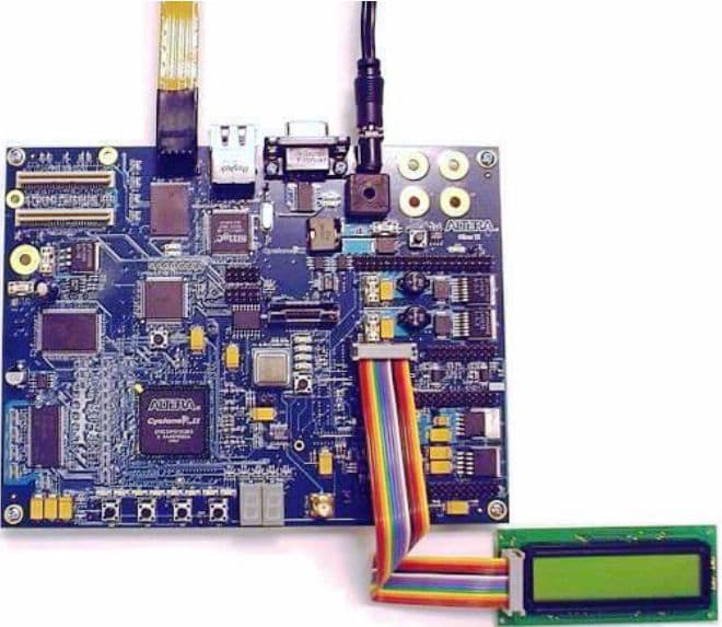 NIOS-DEVKIT-1C20, Nios II Development Kit, Cyclone Edition provides a hardware platform for developing embedded systems based on Altera Cyclone devices