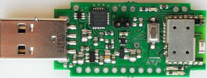 STEVAL-SPBT3ATV3, USB Dongle Demonstration Board for the Bluetooth Class-2 SBT2632C2A.AT2 Module