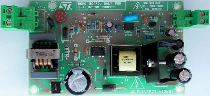 STEVAL-ISA103V1, Wide range (90 to 265)V input, 5 V, 12 W output demonstration board with improved standby performance based on VIPER27LN