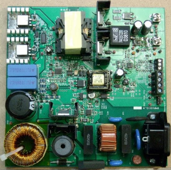 PMP10110.4, Universal 6 to 15 DC Input to 30Vmax @ 6A Lead-acid Battery Charger Reference Design with PFC