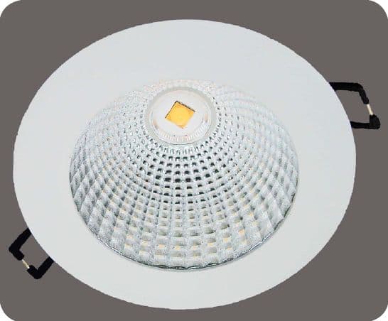 Cree XLamp MT-G2 LED 3-Inch Downlight Reference Design