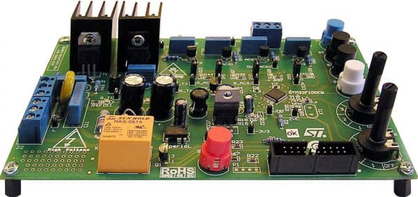 STEVAL-IHT005V2, Full 3.3V ACS/Triac Control Demonstration Board based on STM32F100 MCUs